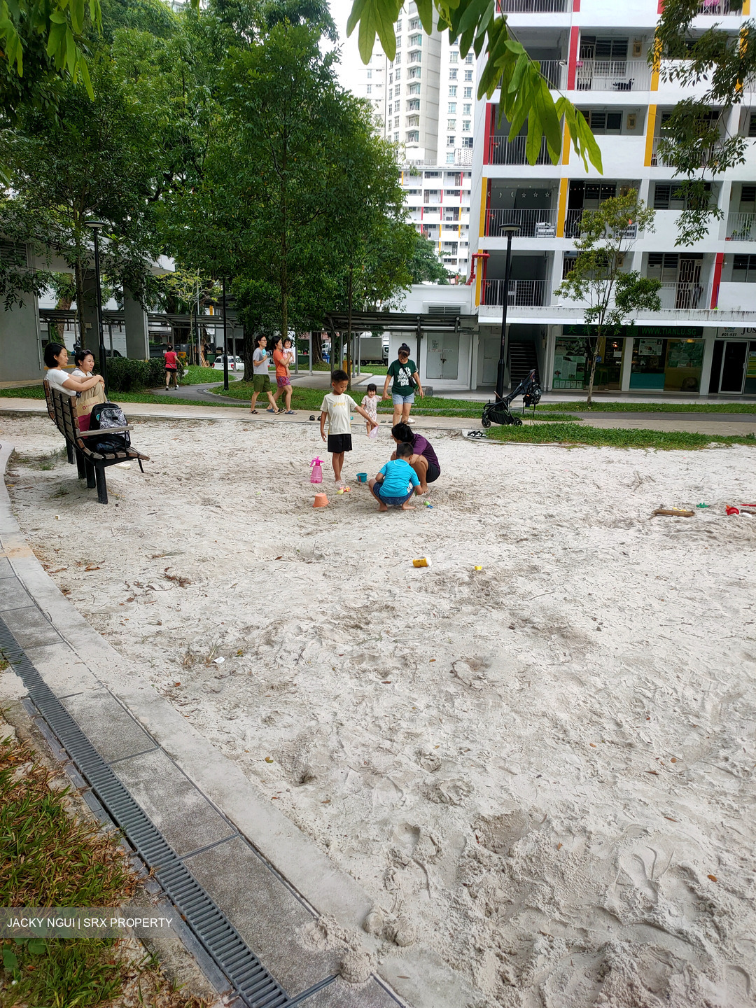 148 LORONG 1 TOA PAYOH (D12), Shop House #589979451